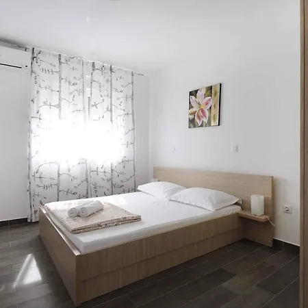 Apartment In Vodice 7704 Vodice